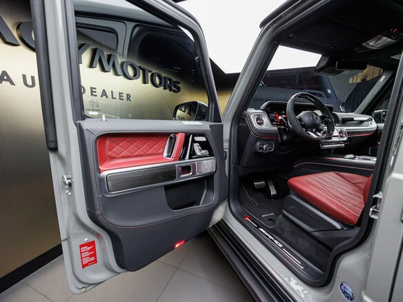2026 Mercedes-Benz G-Класс AMG 63 AMG II (W465) Рестайлинг, серый - вид 14