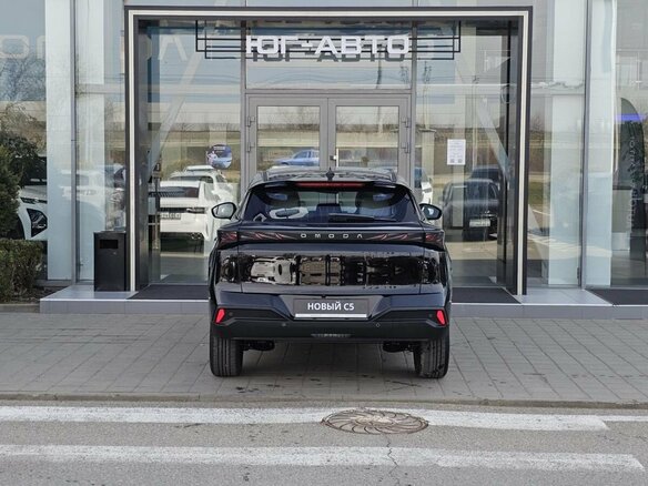 2026 Omoda C5 II, чёрный - вид 4