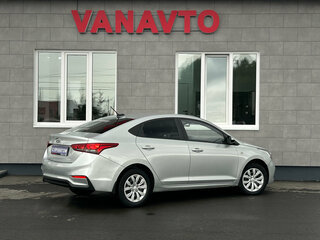 2018 Hyundai Solaris II, серебристый, 1270000 рублей, вид 5