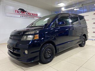 Toyota Voxy I (R60)
