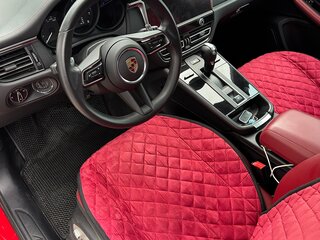 2022 Porsche Macan I Рестайлинг 2, красный, 7350000 рублей, вид 3