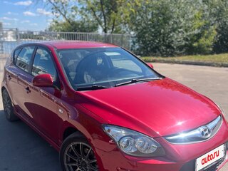 2011 Hyundai i30 I Рестайлинг, красный, 520000 рублей, вид 3