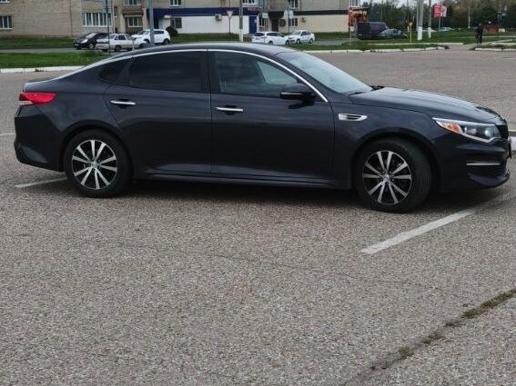 2017 Kia Optima IV, серый, 1490000 рублей - вид 4