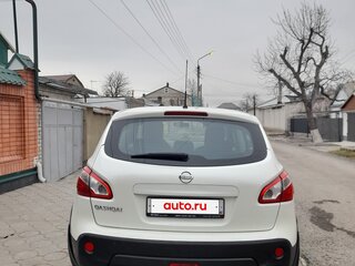 2013 Nissan Qashqai I Рестайлинг, белый, 1050000 рублей, вид 3