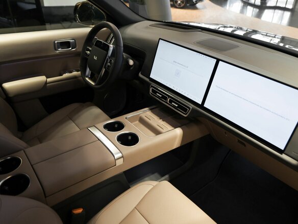 2026 Li Auto (Lixiang) L9 52.3 kWh I Рестайлинг, зелёный - вид 8