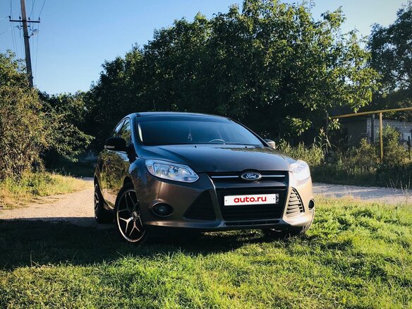 2011 Ford Focus III, коричневый, 720000 рублей - вид 4