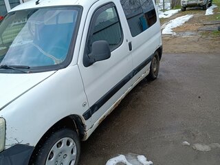 2008 Peugeot Partner I Рестайлинг, белый, 220000 рублей, вид 4