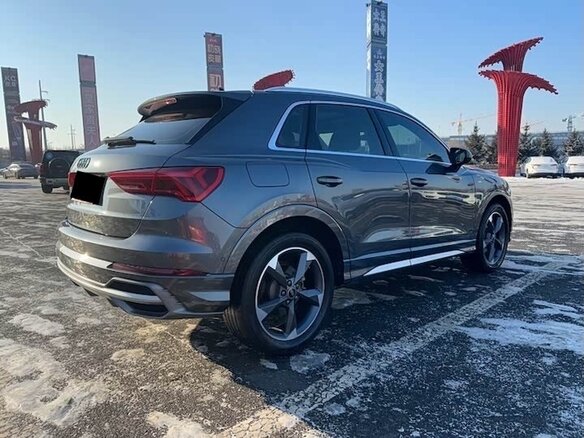 2021 Audi Q3 35 TFSI II (F3), серый - вид 3