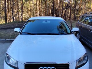 2011 Audi A3 II (8P) Рестайлинг 2, белый, 950000 рублей, вид 1