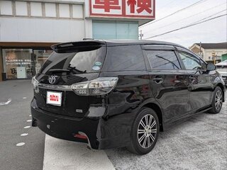 2017 Toyota Wish II Рестайлинг, чёрный, 1220404 рублей, вид 4