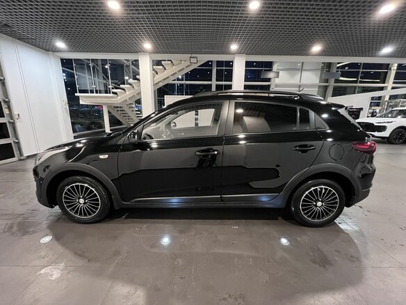 2018 Kia Rio X-Line IV, чёрный, 1355000 рублей - вид 5