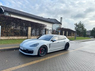 2019 Porsche Panamera GTS Sport Turismo II, серый, 8300000 рублей, вид 3