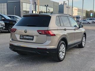2021 Volkswagen Tiguan II Рестайлинг, коричневый, 2550000 рублей, вид 5