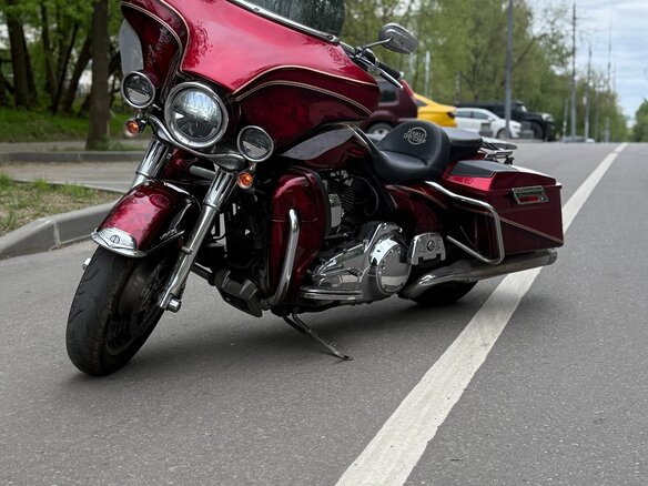 2008 Harley-Davidson Electra Glide, красный, 850000 рублей - вид 12