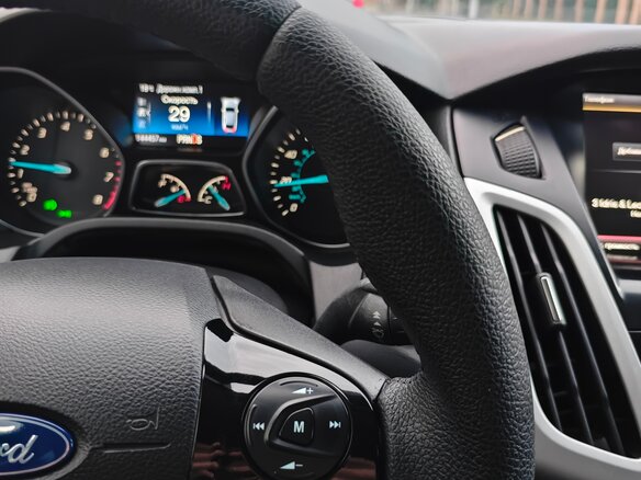 2013 Ford Focus III, чёрный, 1100000 рублей - вид 9