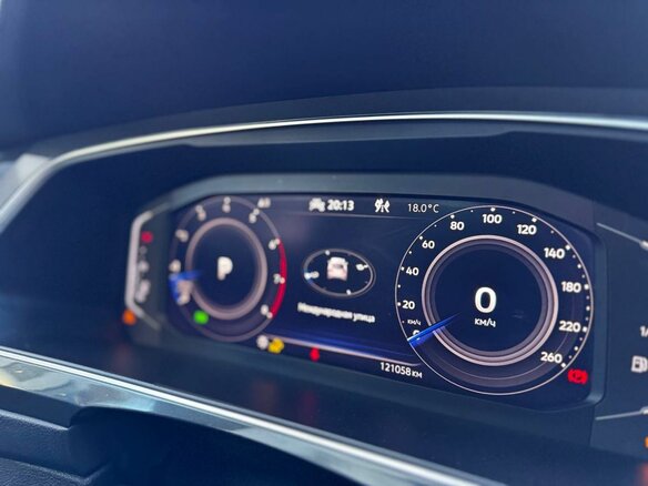 2022 Volkswagen Tiguan II Рестайлинг, чёрный, 2425000 рублей - вид 16