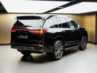 2025 Lexus LX 700h IV, чёрный, 20500000 рублей, вид 4