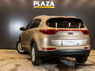 2016 Kia Sportage IV, бежевый, 1635000 рублей, вид 4