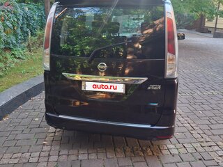 2011 Nissan Serena IV (C26), коричневый, 1100000 рублей, вид 3