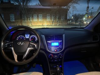 2013 Hyundai Solaris I, синий, 540000 рублей, вид 5