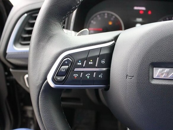 2020 Haval F7x I, чёрный, 1750000 рублей - вид 11