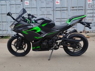 2019 Kawasaki Ninja 400, чёрный, 589000 рублей, вид 4