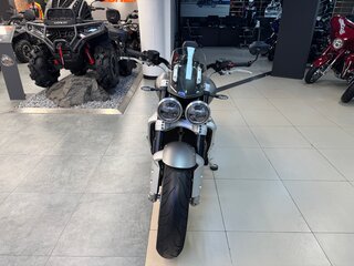 2023 Triumph Rocket 3, серый, 2330000 рублей, вид 3