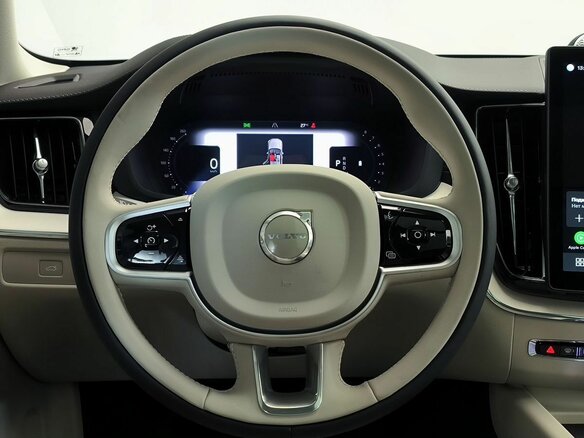 2026 Volvo XC60 II Рестайлинг 2, серый, 8600000 рублей - вид 20