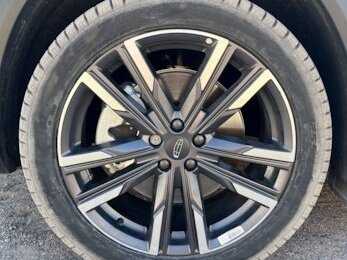 2023 Geely Monjaro (Xingyue L) I, серый, 3500000 рублей - вид 18