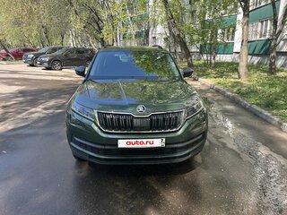 2021 Skoda Kodiaq I, зелёный, 2800000 рублей, вид 2