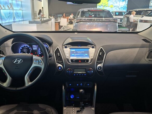 2012 Hyundai ix35 I, белый - вид 23