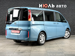 2017 Honda Stepwgn V Рестайлинг, голубой, 1949000 рублей, вид 4