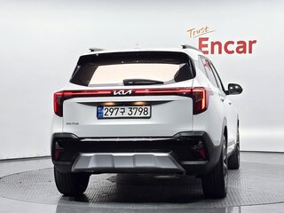 2022 Kia Seltos I Рестайлинг, белый, 1830007 рублей, вид 4