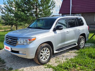 2008 Toyota Land Cruiser 200 Series, серебристый, 2650000 рублей, вид 1