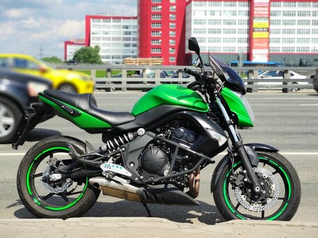 2010 Kawasaki ER-6N, зелёный, 340000 рублей, вид 4