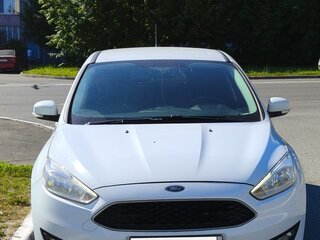 2018 Ford Focus III Рестайлинг, белый, 1045000 рублей, вид 2