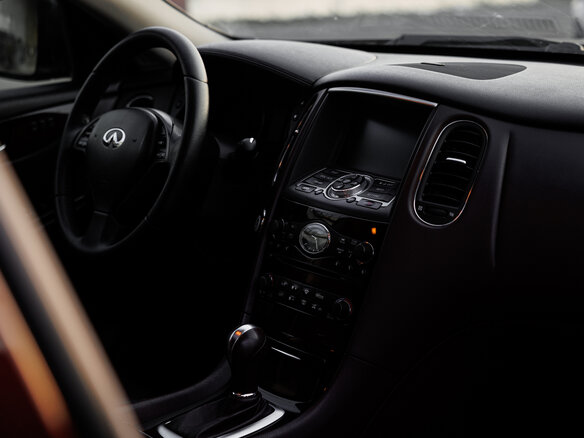 2011 Infiniti EX25 I (J50), пурпурный, 1799000 рублей - вид 6