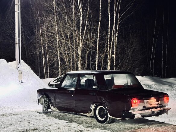 2008 Lada (ВАЗ) 2107, пурпурный, 110000 рублей - вид 5