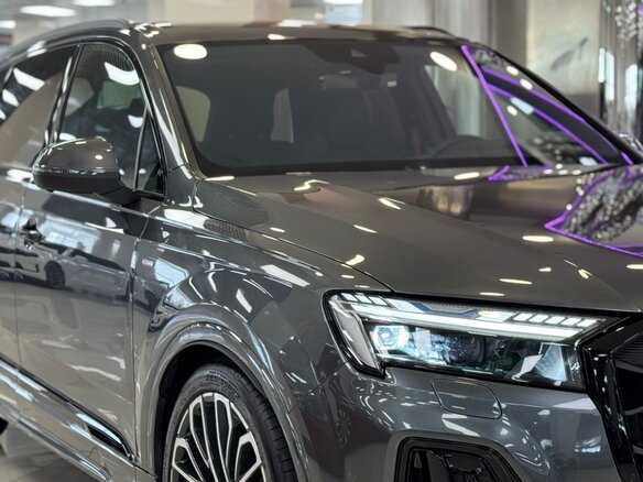 2025 Audi Q7 50 TDI II (4M) Рестайлинг 2, серый, 14999000 рублей - вид 19