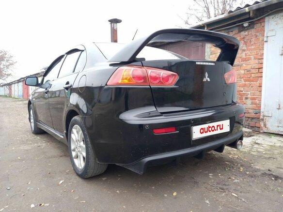 2007 Mitsubishi Lancer X, чёрный, 650000 рублей - вид 3
