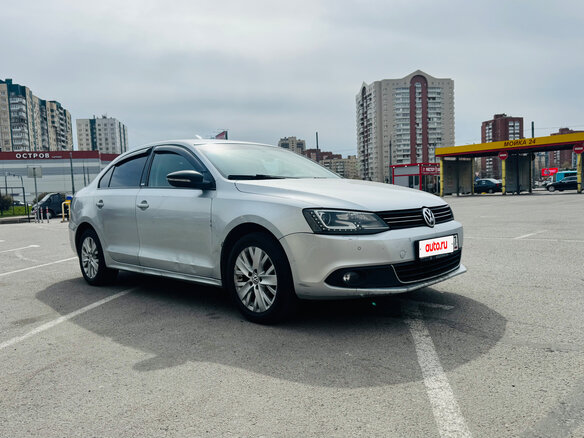 2014 Volkswagen Jetta VI, серый, 660000 рублей - вид 3