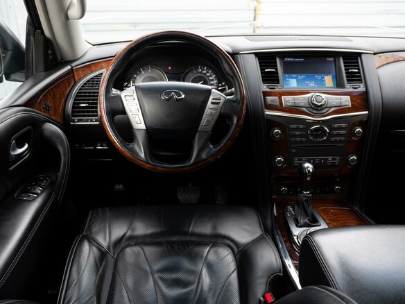 2017 Infiniti QX80 I Рестайлинг, чёрный, 3585000 рублей - вид 8