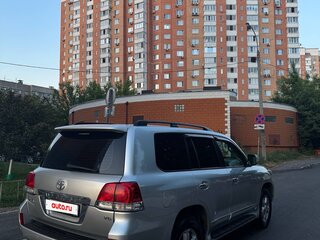 2009 Toyota Land Cruiser 200 Series, серебристый, 2100000 рублей, вид 5