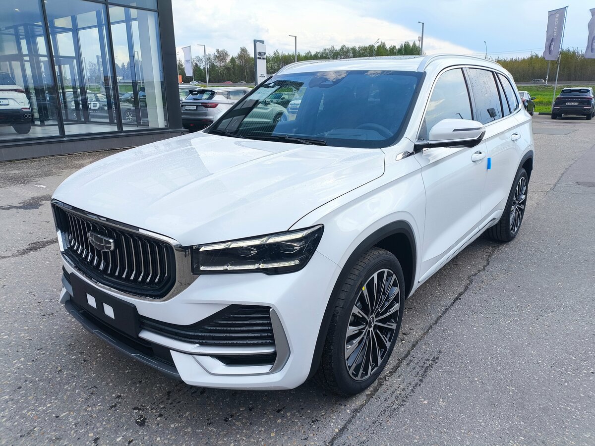 Открыть фотографии: Geely Monjaro I Рестайлинг