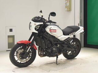 2018 Yamaha XSR900, белый, 680000 рублей, вид 3