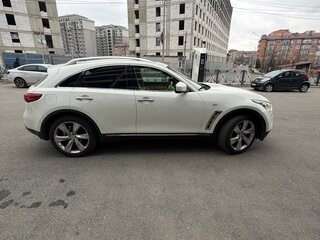 2009 Infiniti FX35 II (S51), белый, 1300000 рублей, вид 3