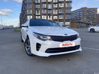 2017 Kia Optima IV, белый, 1850000 рублей, вид 3
