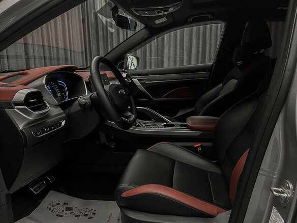 2023 Geely Coolray I, серый, 1849000 рублей - вид 6