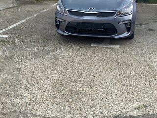 2018 Kia Rio IV, серый, 1520000 рублей, вид 3