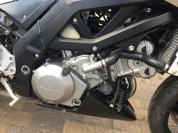 2006 Suzuki SV 1000, серебристый, 350000 рублей - вид 2